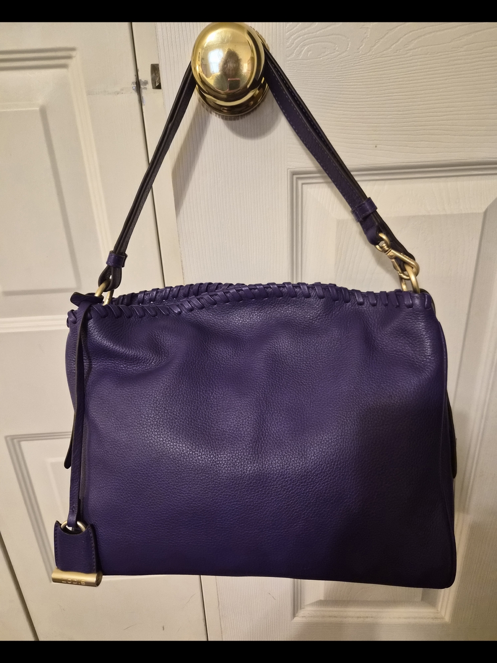 LODIS Pebble Leather Evelyn Shoulder Bag in Purple (Heliotrope)
